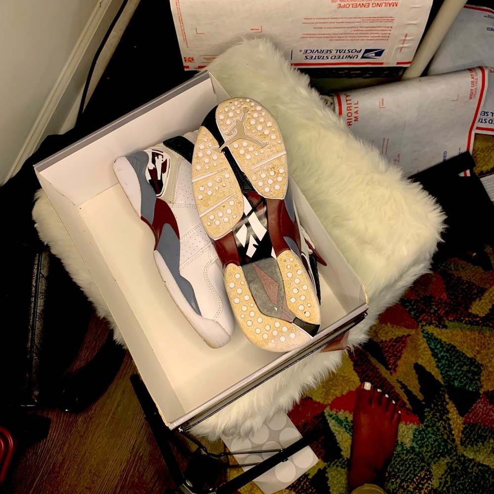Jordans - Picture 3 of 5